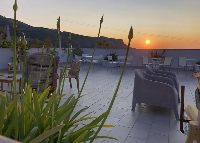 Casale Belvedere vista mare